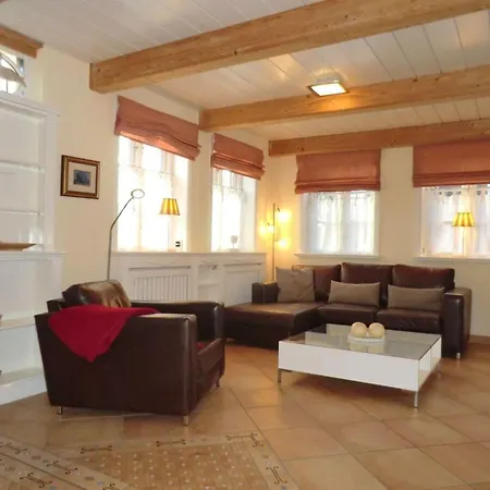 In Wyk With Swimming Pool *