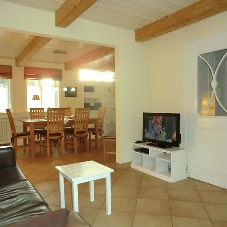 Tatil Evi In Wyk With Swimming Pool Wyk auf Föhr