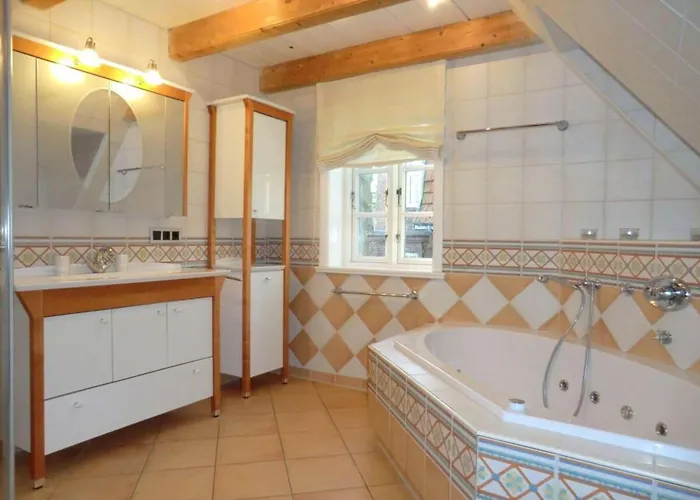 In Wyk With Swimming Pool Tatil Evi